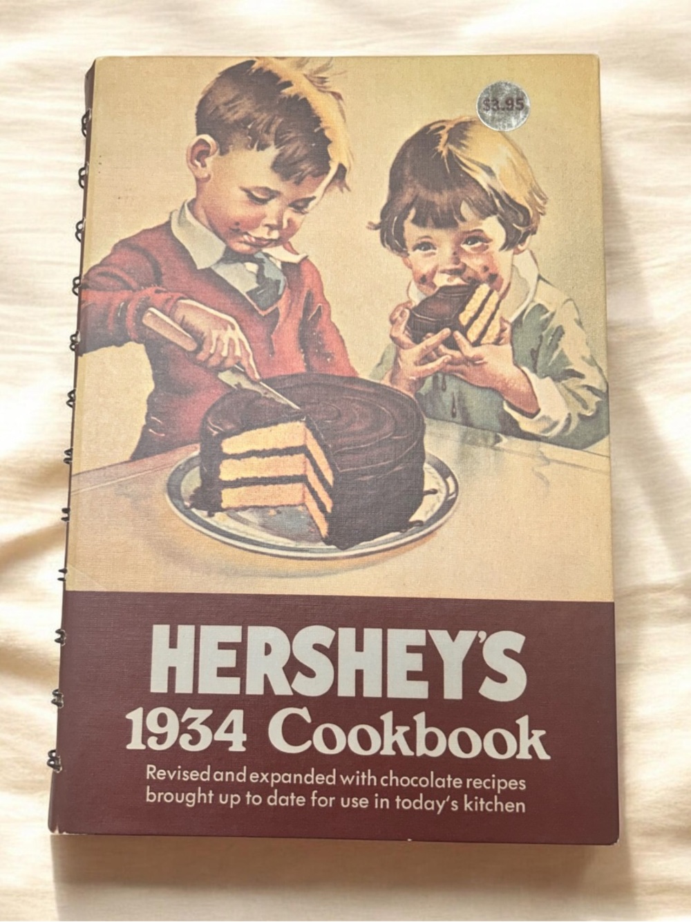 Vintage Hershey's 1934 Revised Cookbook- Copyright 1971